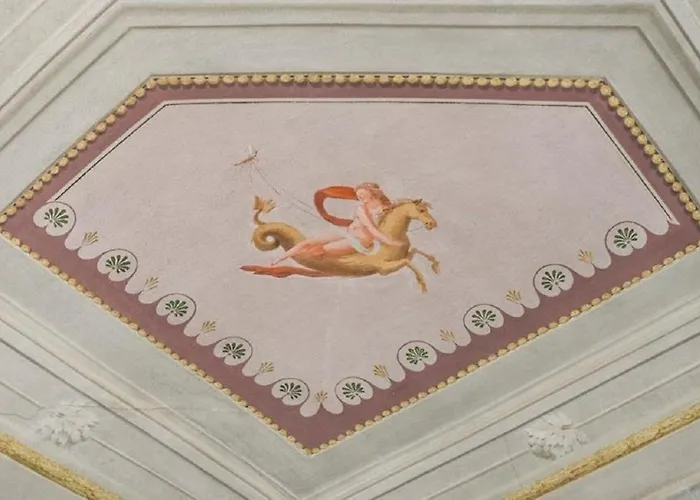 アパート Maggio Frescoes By Vacavilla